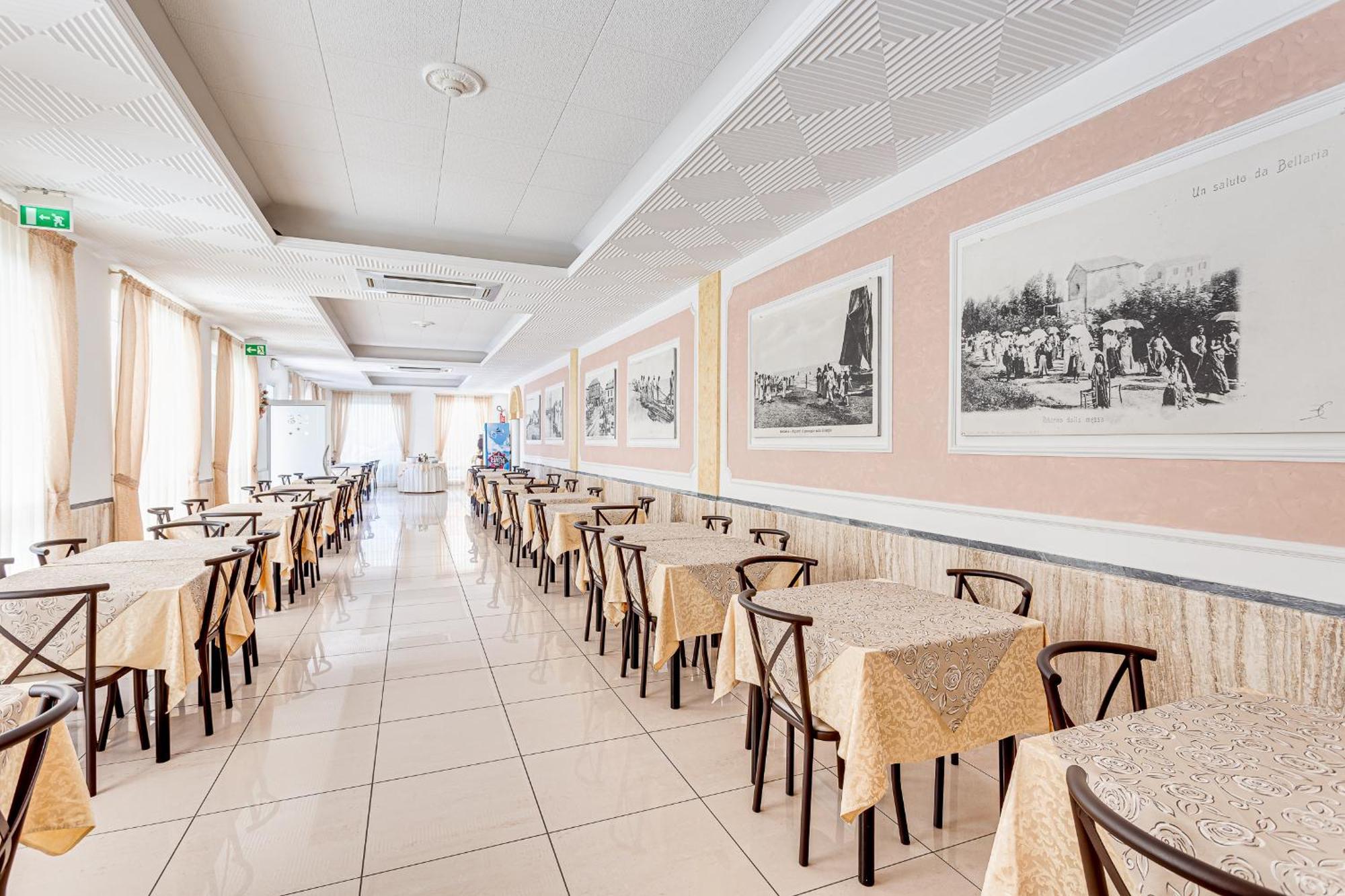 Hotel Sirena Bellaria-Igea Marina Buitenkant foto