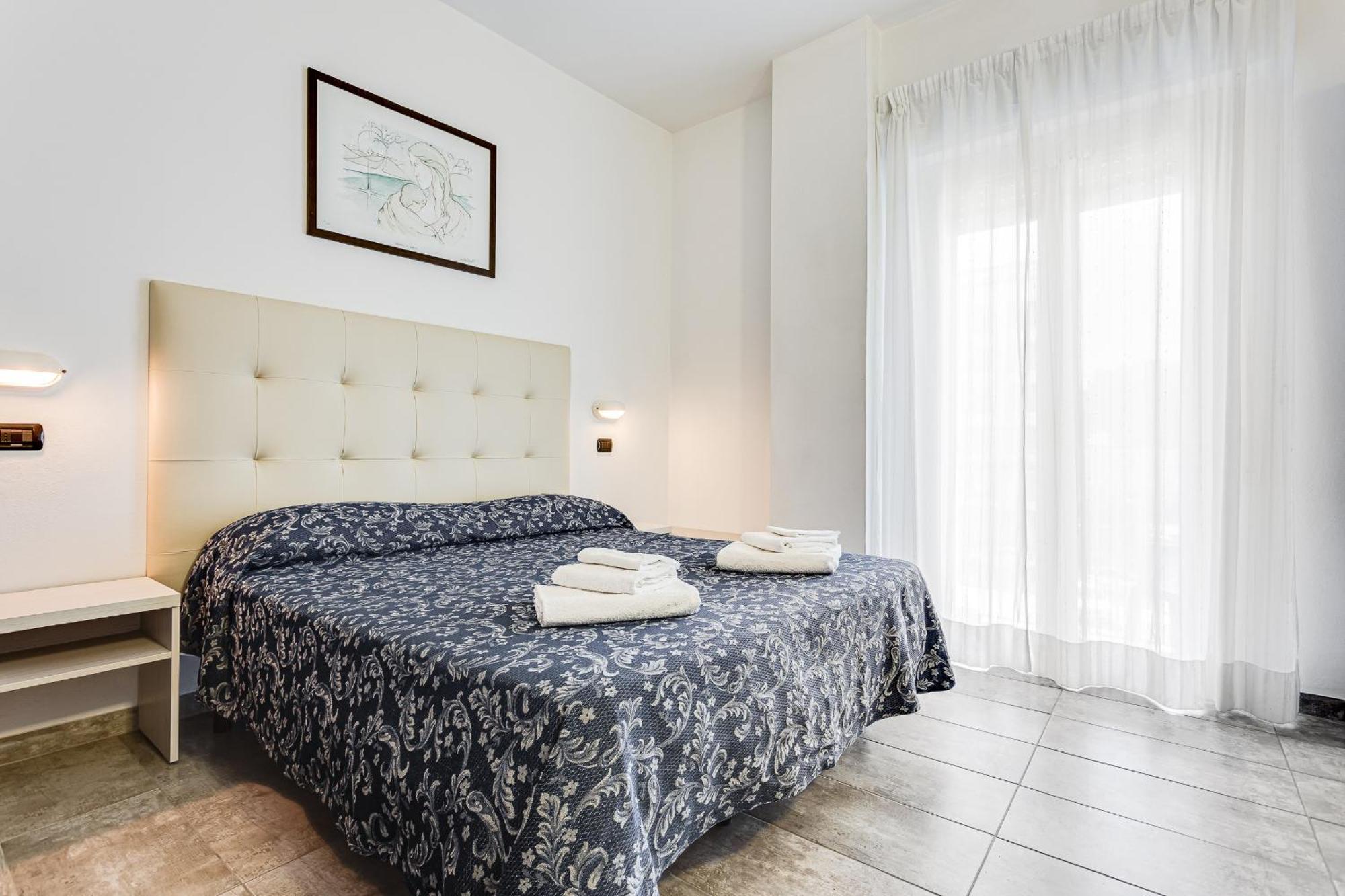 Hotel Sirena Bellaria-Igea Marina Buitenkant foto